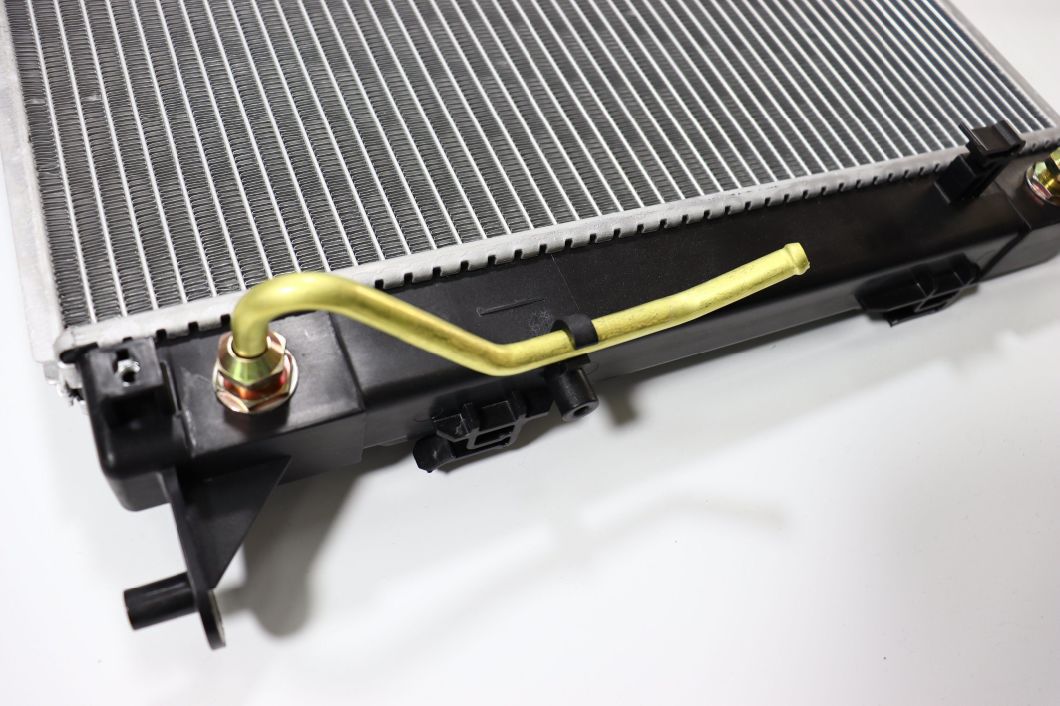 Car Parts Aluminium Good Quality Replacement Auto Radiator for Hyundai Santa Fe 10-12 OEM 25310-2b400/2b600/25310-1u250