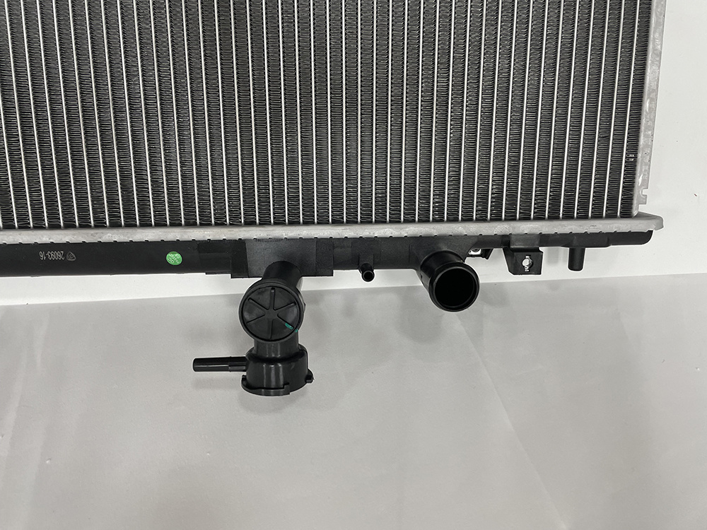 Made-in-China Auto Aluminum Parts Radiator for Mazda 6′2010 Ruiyi