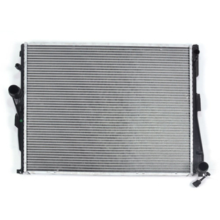 Aluminum Auto Parts Cooling System Radiator for BMW X3 E83-Mt OEM: 17113415693