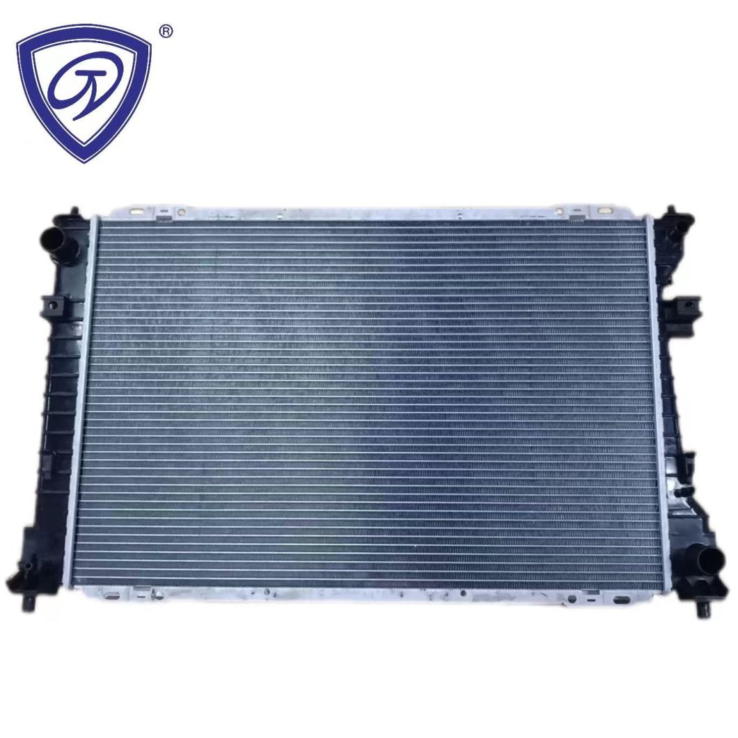 Hot Sale for Ford Espape Xls L4 2.5L09-12 Mt Auto Aluminum Radiator OEM 8L8z-8005-a