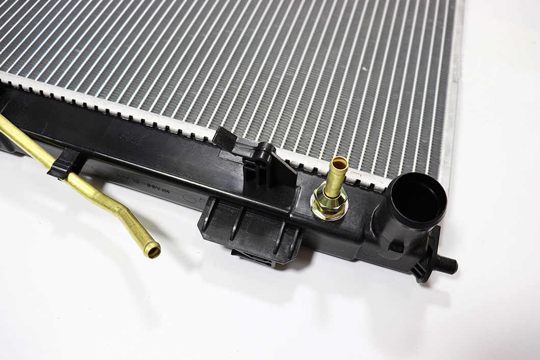 Automotive Aluminum Radiator Wholesale OEM 25310-3r500 for Sonata 2.4′ 2011- at