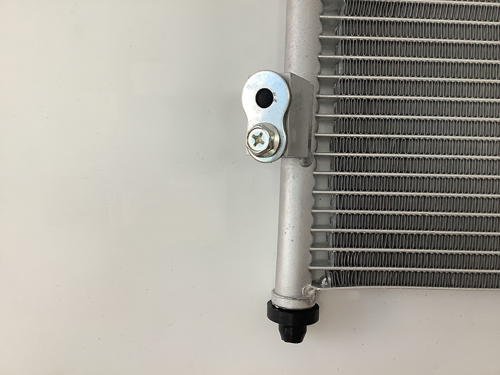 Automotive Air Conditioning Cooling System Condenser for X-Trail/T30/02-