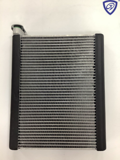 Auto Air Conditioner Evaporator Core for Mitsubishi L200/Pajero Sport 08-