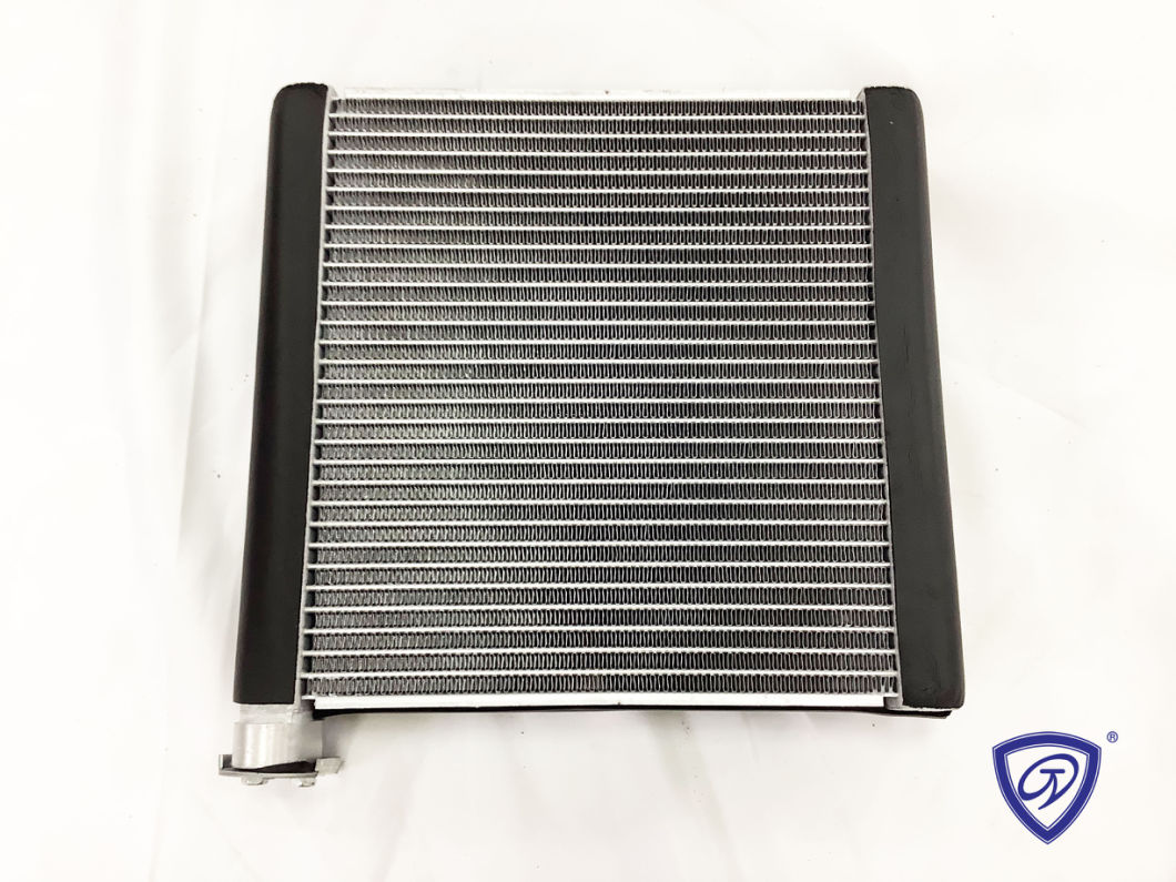 Evaporator Core for Tiida/Livana Yida / Qida / Liwei /06-12 OEM 27281ED50A
