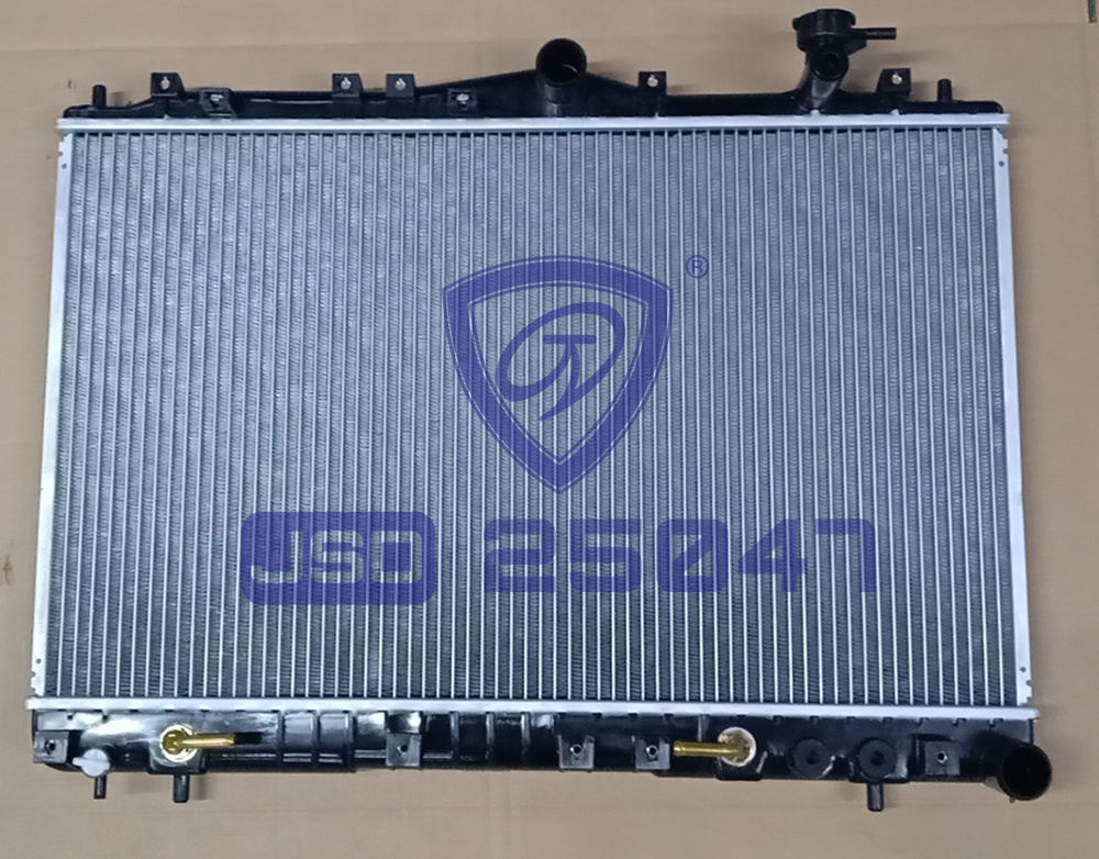 Aluminum Auto Parts China Wholesale Hyundai Sonata 91-95 at Water Tank Radiator OEM 25310-33351/33371