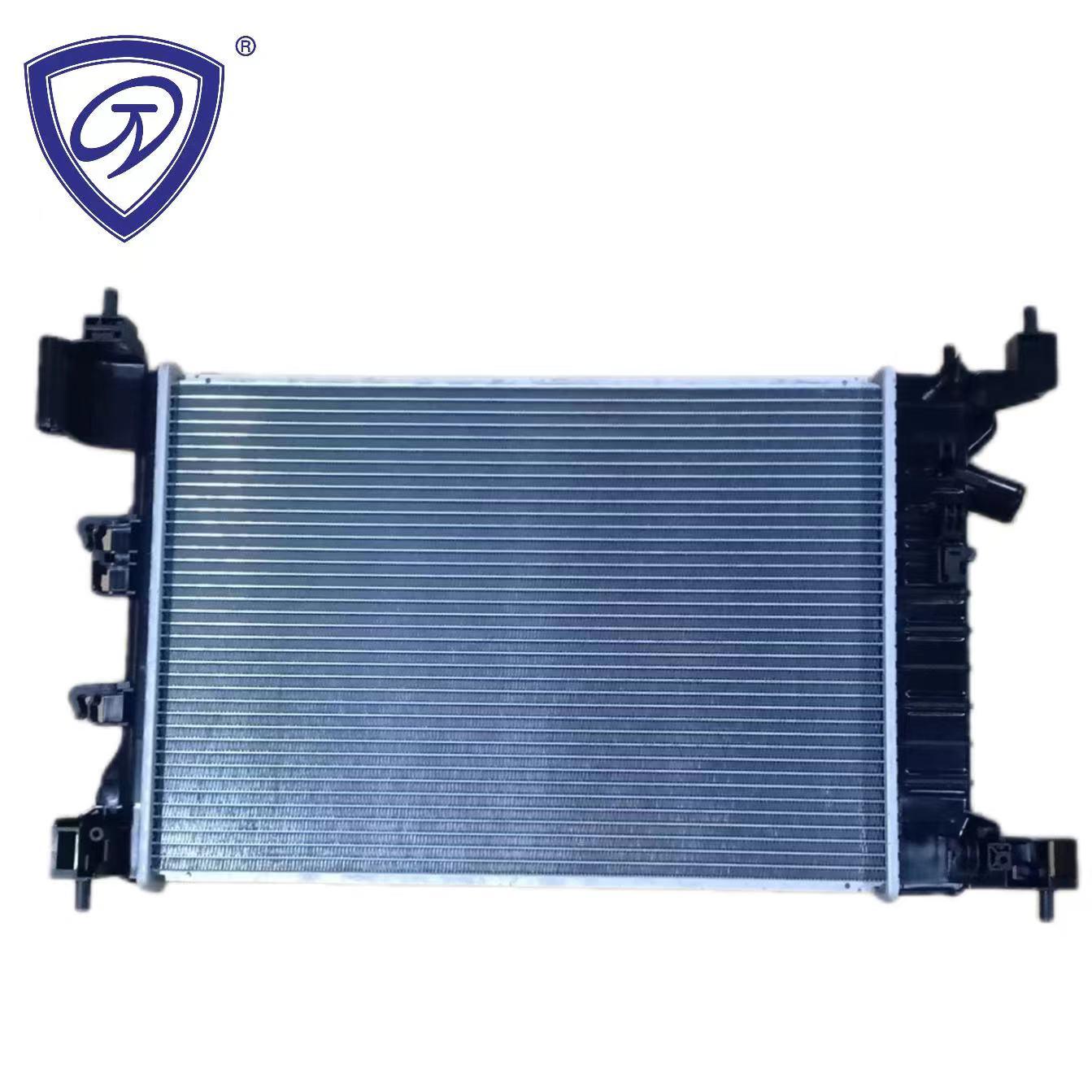 China Manufacturer Hot Selling Aluminum Auto Parts Radiator for Chevrolet Aveo 1.4 Mt OEM 95460094
