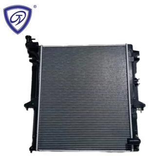 China Best Price Auto Water Cooling Aluminium Car Radiator for Mitsubishi G200′04-/L200′ 07- Mt OEM Mn222333