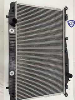 Good Quality Aluminium Car Radiator for Chevrelot Epica 06-08′ at