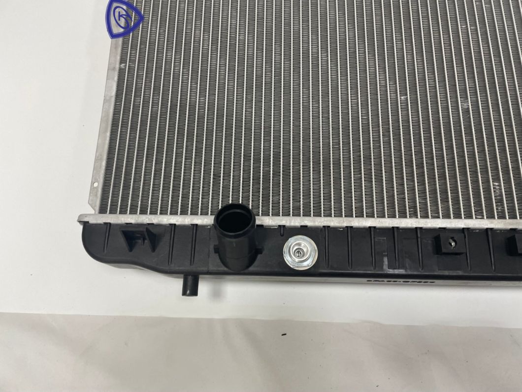 Good Quality Aluminium Car Radiator for Chevrelot Epica 06-08′ at