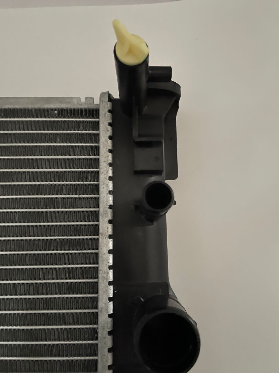New Arrival High Quality Auto Radiator for Toyota Allion 2021