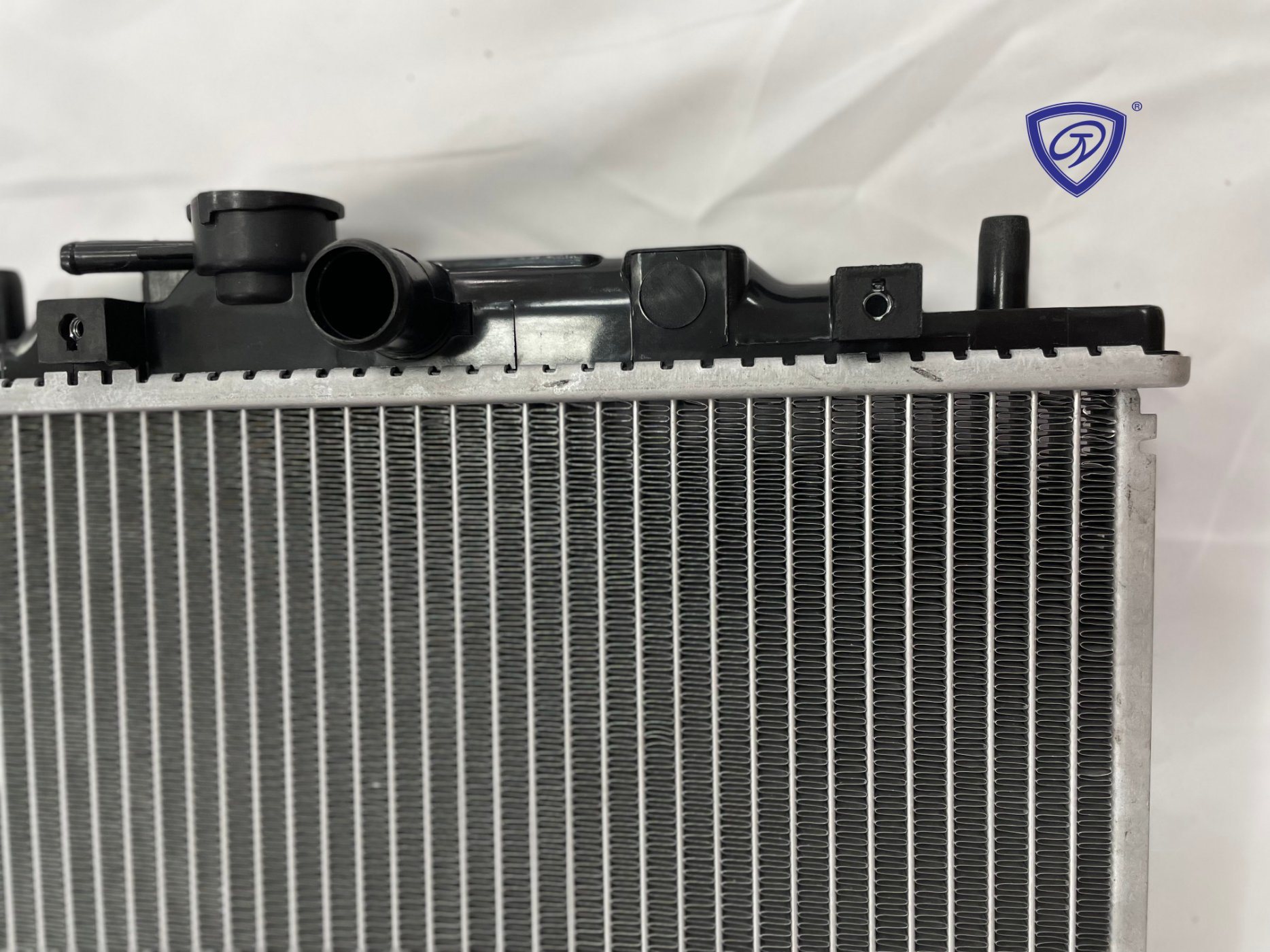 Car Cooling System Oil Cooler Aluminium Radiator for L200/L300/L500/Ef′ 90-98at
