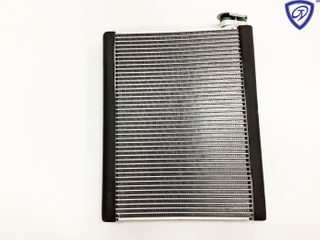 High Quality Auto AC Evaporator Core with Factory Price for Freelander /05-08