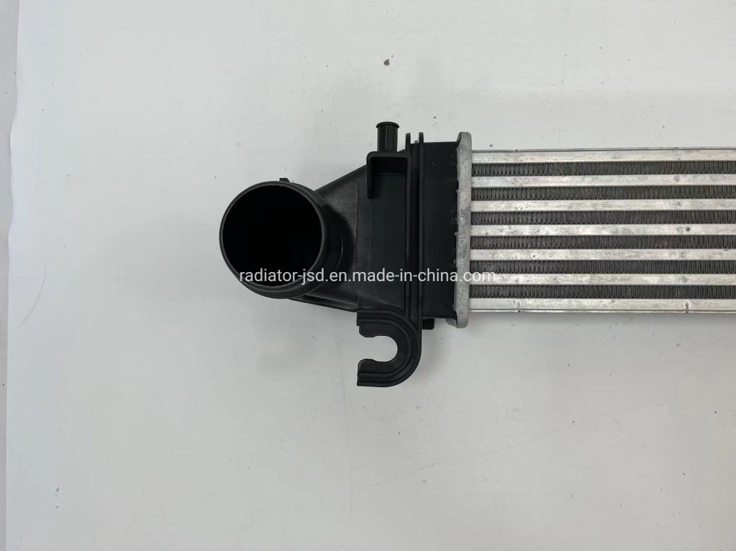 High Quality Turbochager Auto Parts Car Intercooler with Thermostat for Buick Envision 1.5t