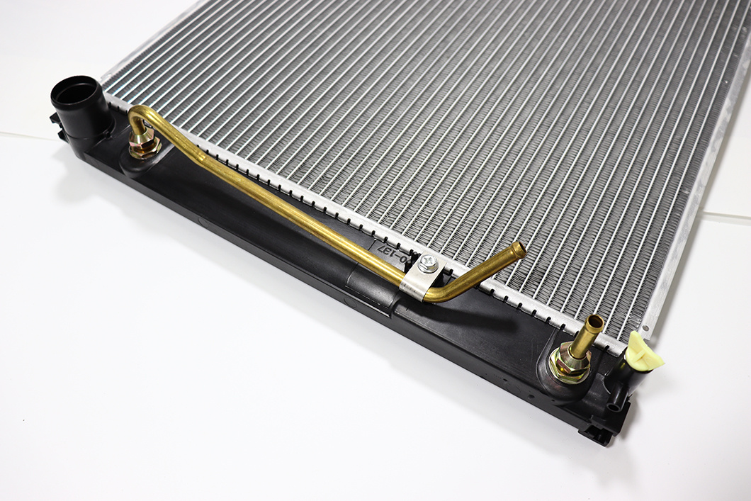 High Quality Aluminum Auto Parts Radiator Wholesale OEM 16410-0p160