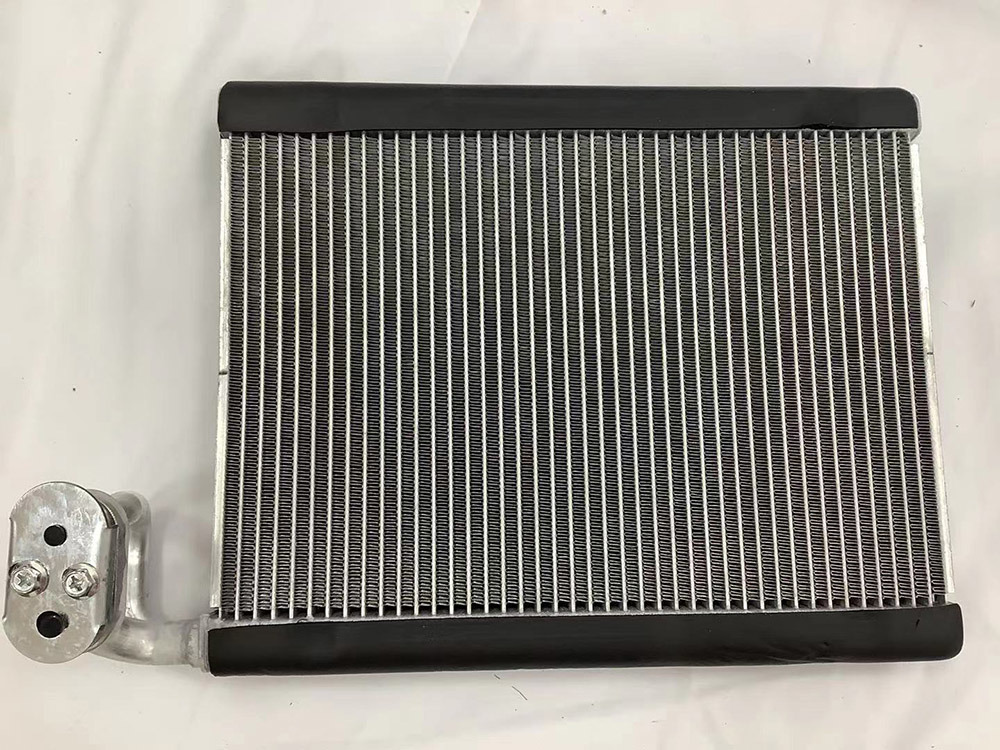 Pickup D-Max Ordinary Nozzle Auto Aluminum Air Conditioning Parts Evaporator