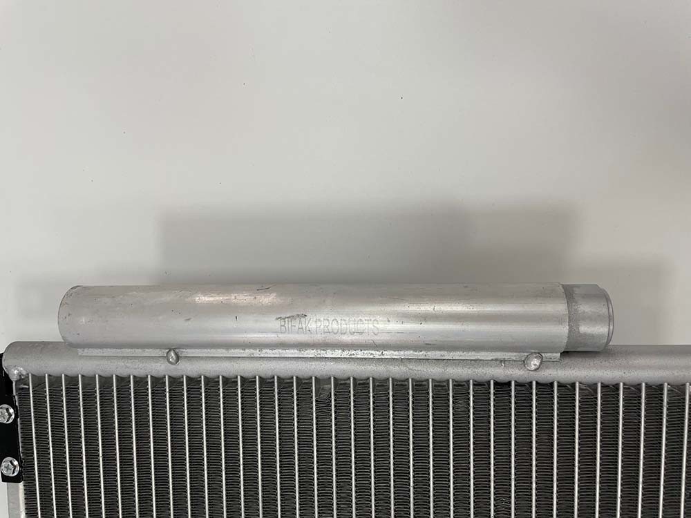 Aluminum Auto Parts Air Conditioning Refrigeration Condenser for CRV 17-