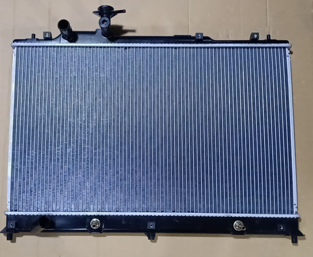 Mazda Cx-7 07-10 at Auto Parts Water Tank Aluminum Radiator Wholesale