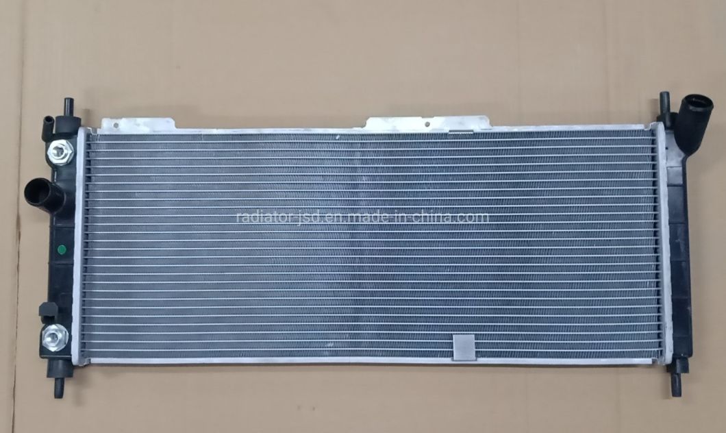 High Quality Aluminum Auto Parts Cooling System Water Tank Radiator for Chevrolet Sail at OEM 92090139