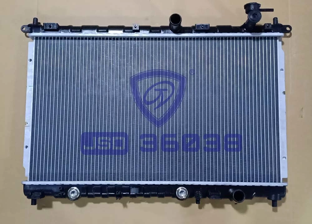 Car Engine Cooling System Aluminum Auto Spare Parts Radiator for Roewe 350at Wave Five