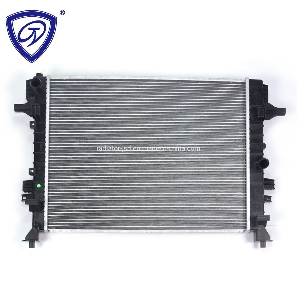 China Best Price Auto Water Cooling Aluminium Car Radiator for Mg Zs 1.5L 17