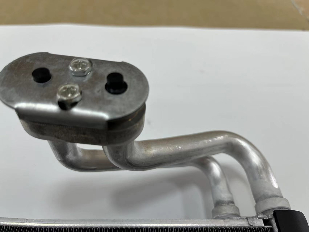 Factory Direct Aluminum Auto Parts Air Conditioning System Car Evaporator