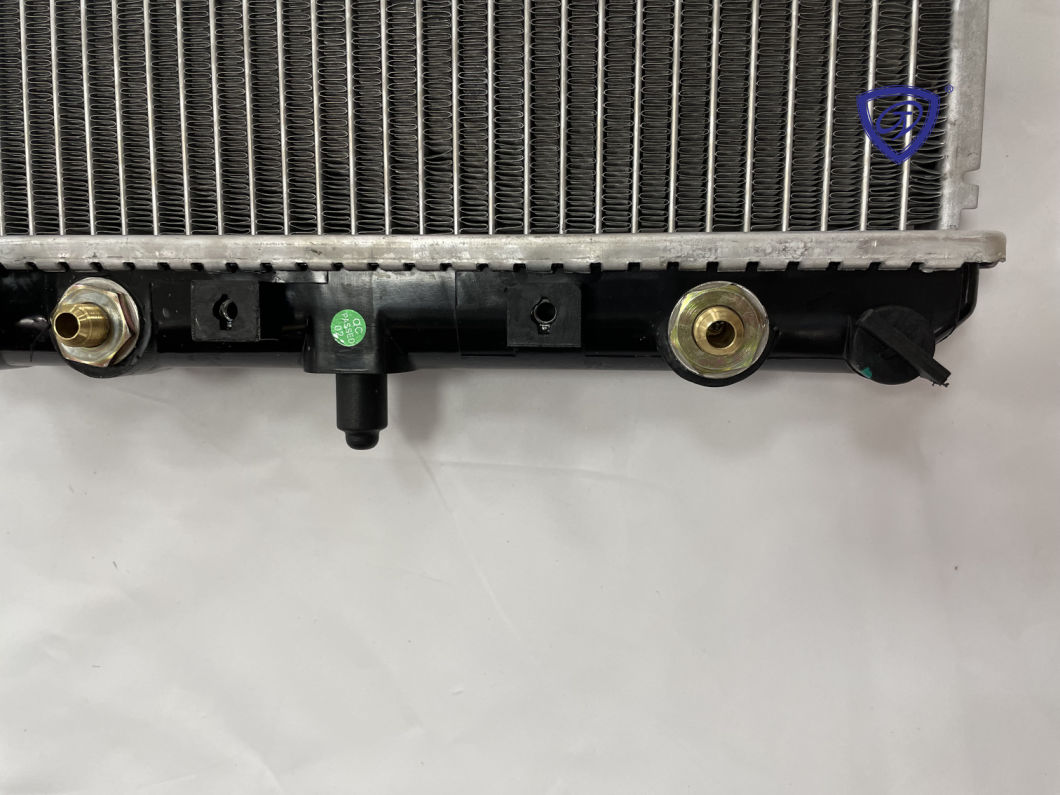 Car Cooling System Oil Cooler Aluminium Radiator for L200/L300/L500/Ef′ 90-98at