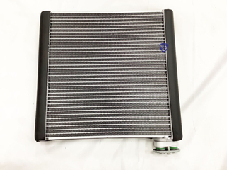 High Quality Automobile AC Evaporator Core for Fai/Re4/Re2/07CRV