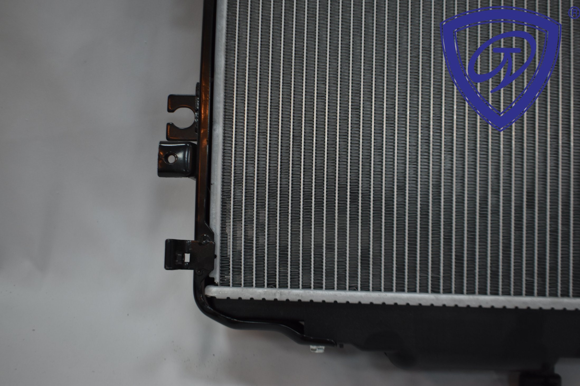 Auto Parts Aluminium Car Radiator for H100 Truck′ 04-Mt OEM 25310-4f400
