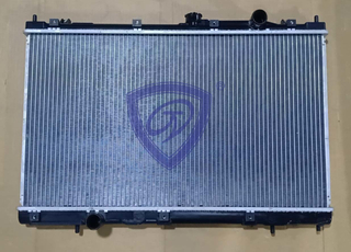 China Suppler Wholesale Price High Performance Aluminum Auto Radiator for Mitsubishi Lancer′ 07- Mt