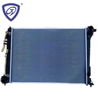 China Suppler Wholesale Price High Performance Aluminum Auto Radiator for Hyundai Kla Carens at