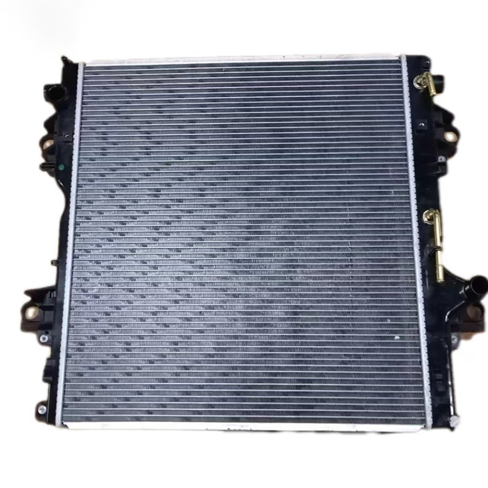 Prado J150 2.8d 15- at Auto Parts Cooling System Aluminum Radiator Wholesale OEM 16400-30350