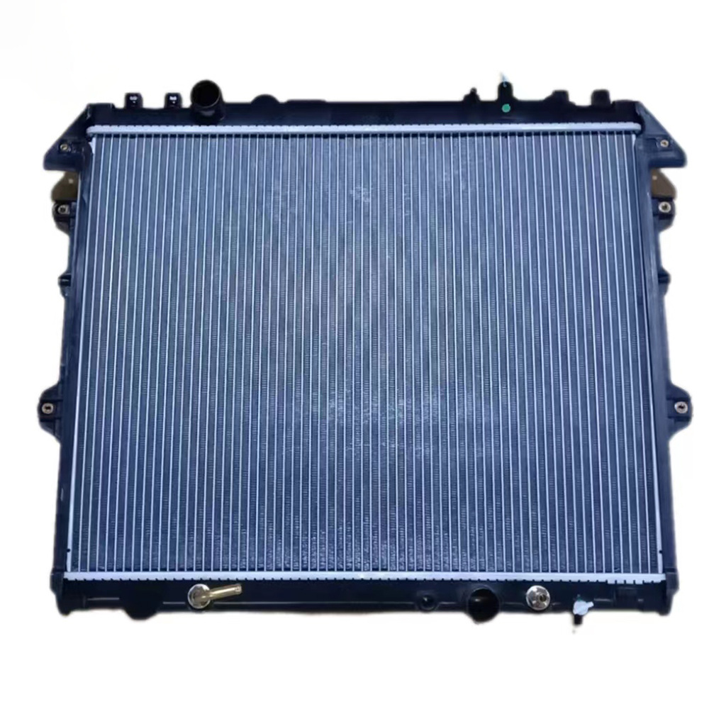 Manufacturer Auto Cooling System Aluminum Parts Water Tank Radiator for Hiace 05-Mt