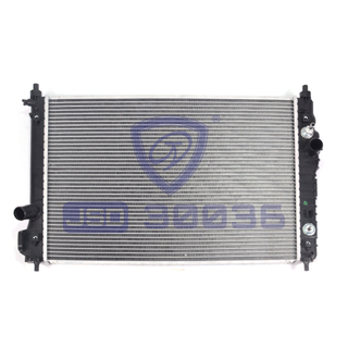 Auto Cooling System Daewoo Kalos′ 09-2010 Aveo at Car Aluminum Radiator