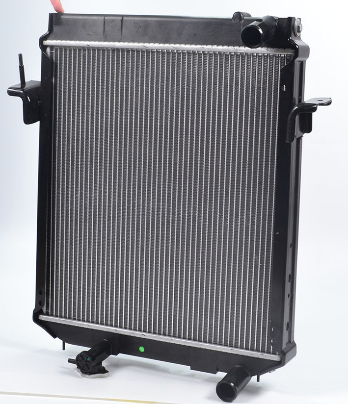 Auto Cooling System Aluminum Parts Radiator Wholesale for 4hf1 Npr
