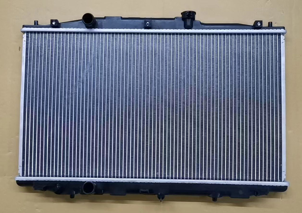 Auto Aluminum Parts Water Tank Radiator OEM 19010-Raa-001 for Accord′ 03-05 Cm5 Mt