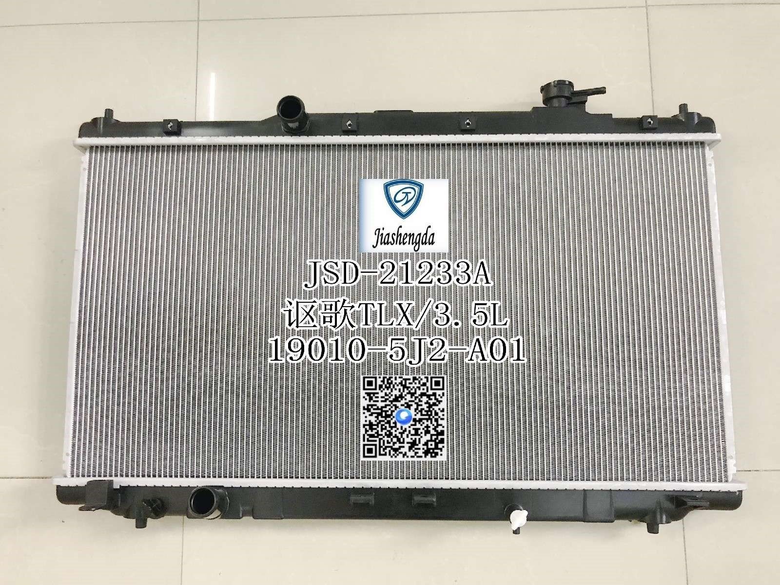 Hot Sale for Acura Tlx/3.5 Auto Aluminum Radiator OEM 19010-5j2-A01
