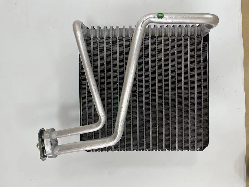 Auto Air Conditioning System Parts Aluminum Evaporator Wholesale OEM 8103010u101010 for JAC Ruiying