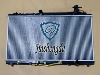 Auto Radiator for Toyota 2.7 Camry V6 OEM 16400-31520 16400-Ad010