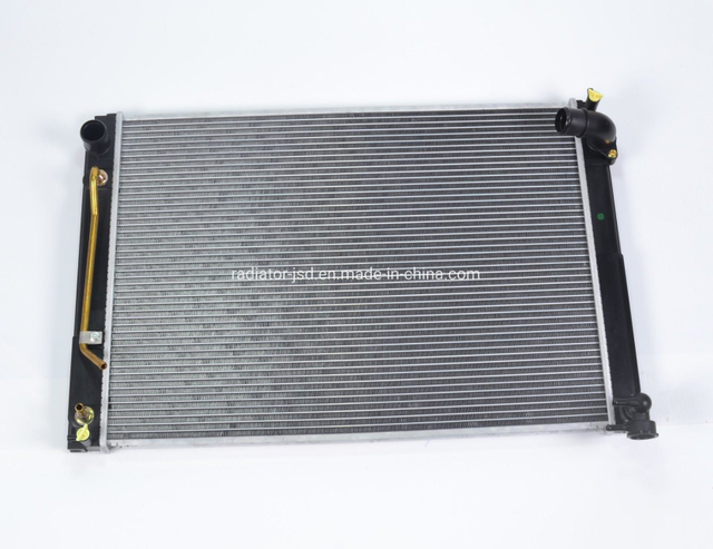 Auto Spare Parts Cooling System Aluminum Radiator for Toyota Sienna 07-10 at OEM 16410-0p160/16041-0p201