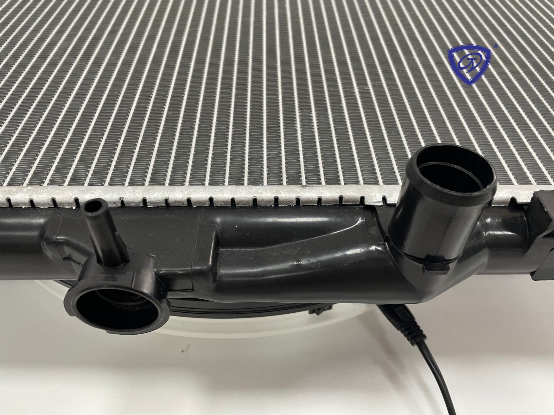 Old Car Parts Replacement Wholesale OEM 16400-15510 Radiator for Corolla′ 92-97 Ae100 at