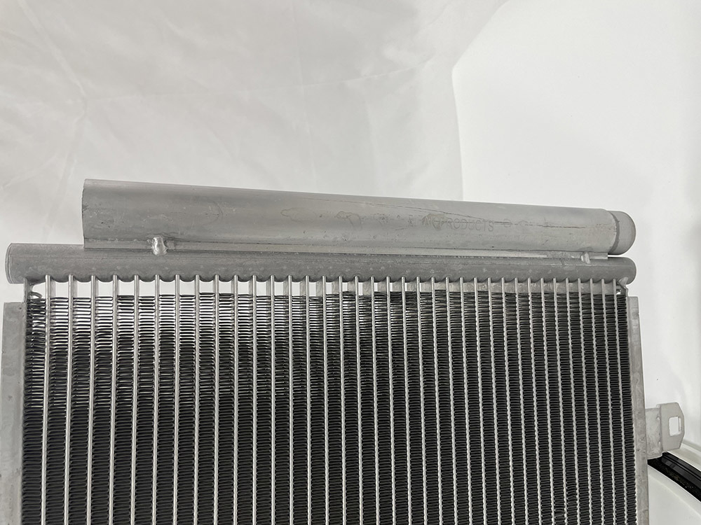 Hot Sale Camry Car Air Conditioning Cooling System Aluminum Condenser for 88460-07060