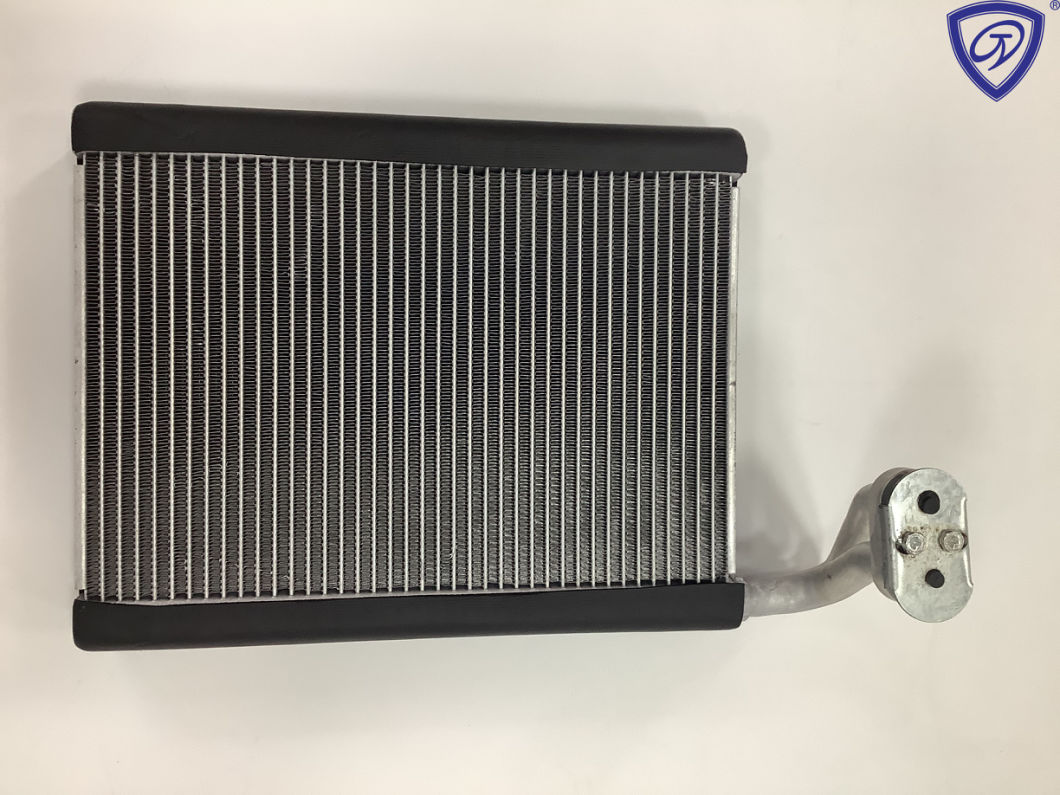Factory Sell Auto Evaporator Core for 15 Mitsubishi L200