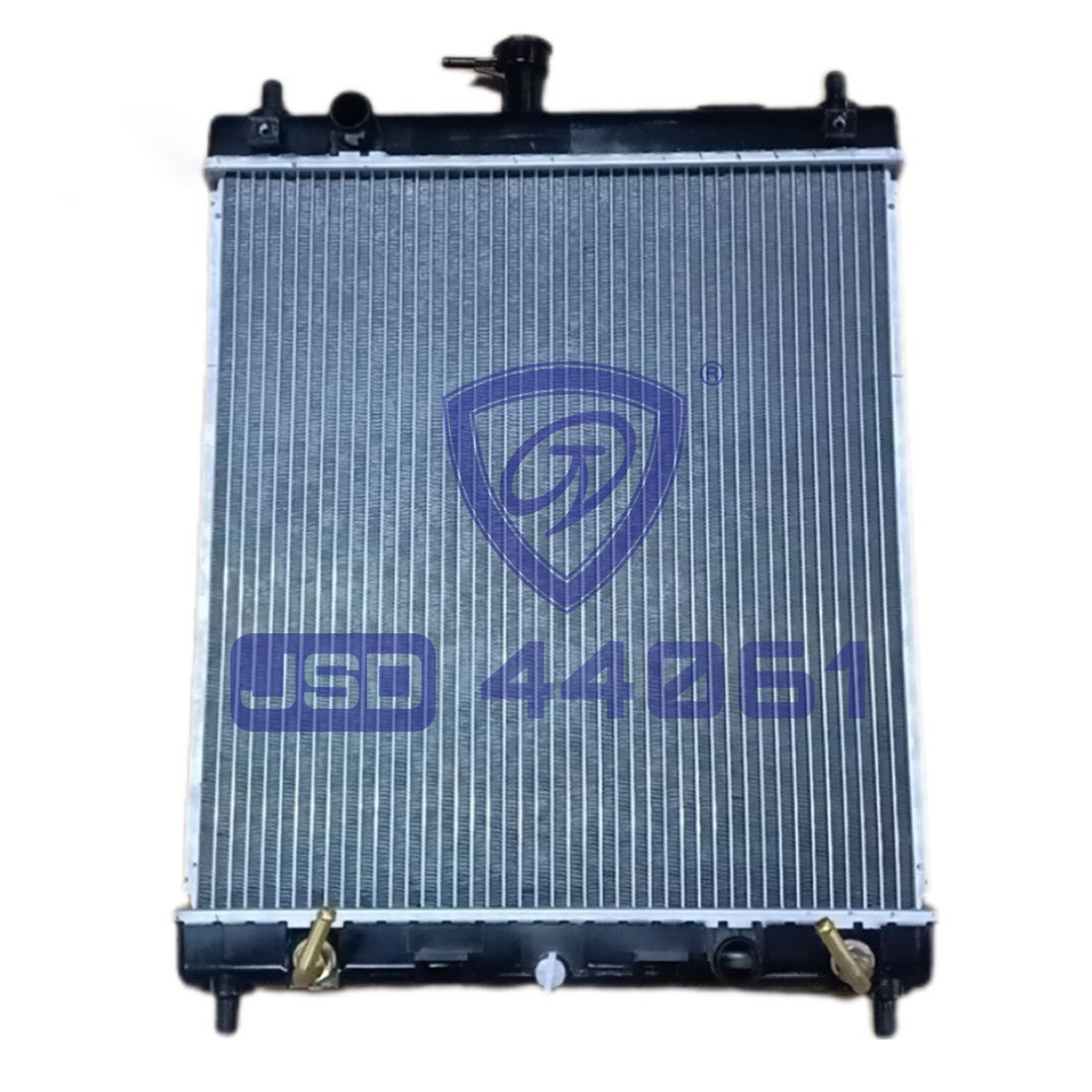 OEM 17700-61j10 Auto Cooling System Water Tank Radiator Wholesale for Suzuki Carry 06- at