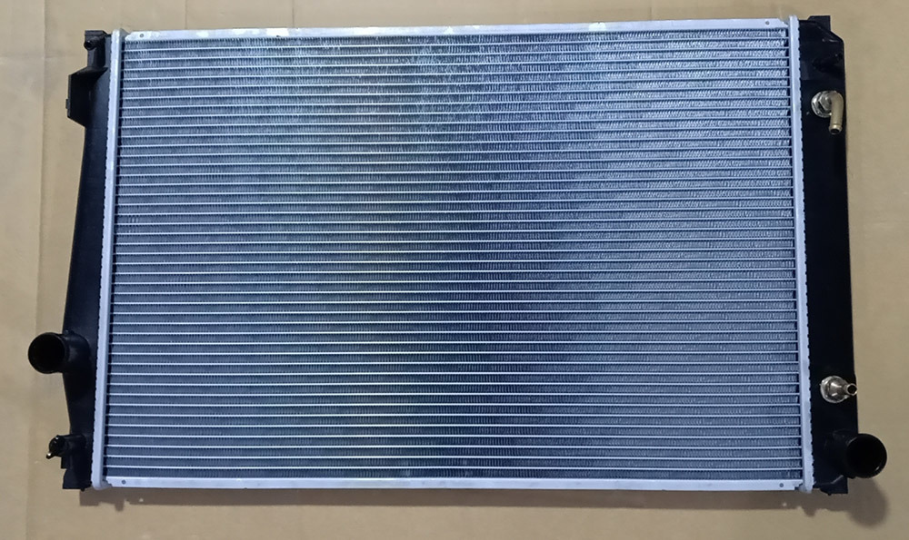 Car Cooling System Water Tank Radiator OEM 16400-31430 for Toyota RAV4 2006 at