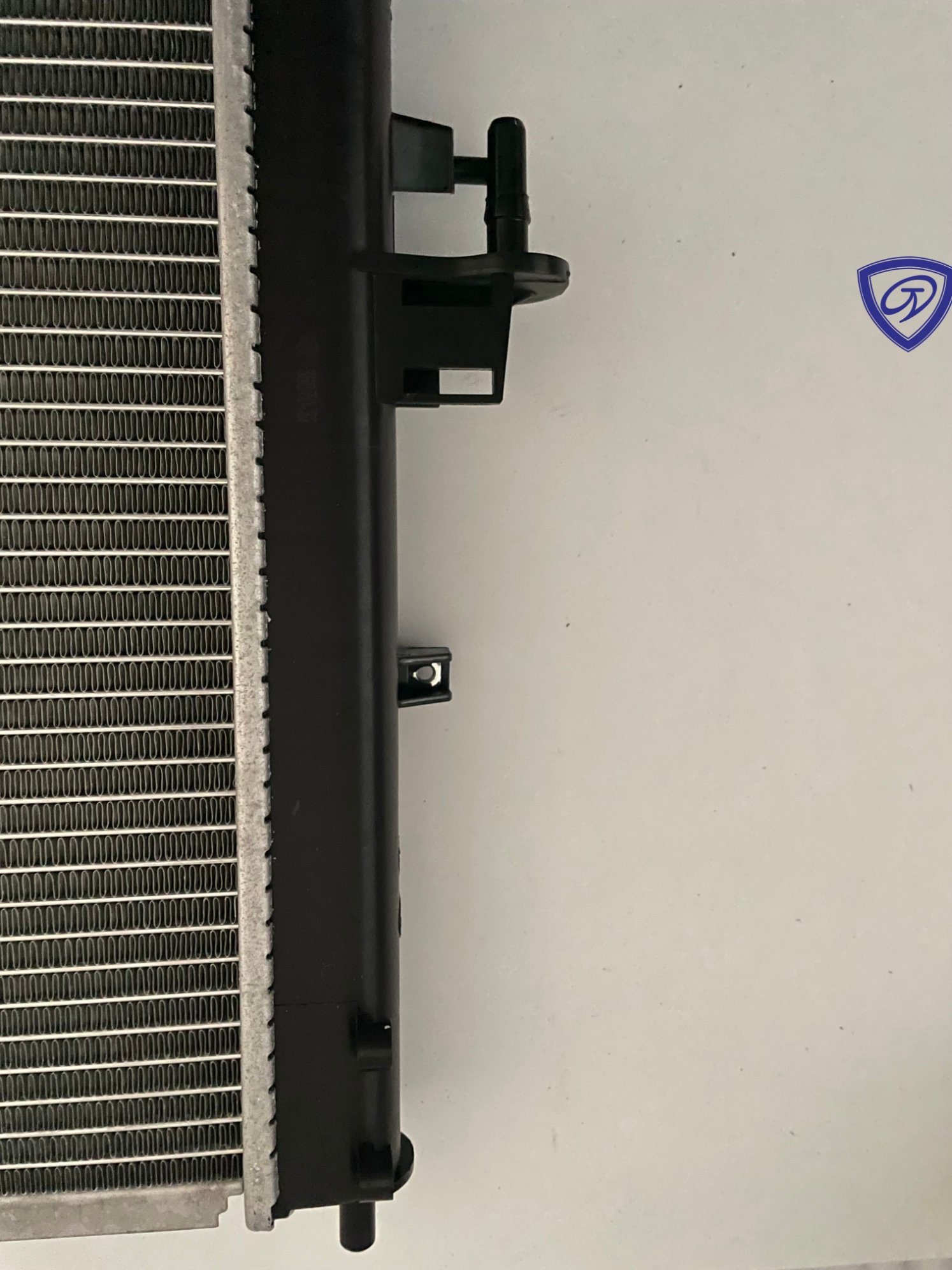 High Quality Car Parts Cooling Radiator for Roewe 750/ ATM