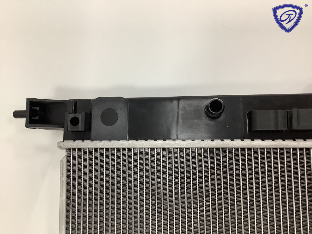 Factory Sell Aluminium Auto Cooling System Car Radiator for Infiniti Qx50 (J55Z)