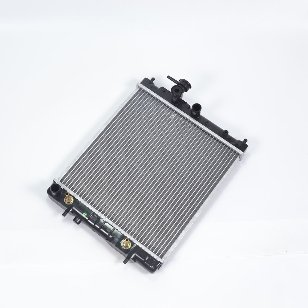 High Quality Auto Parts Radiator OEM 21460-97b00/97b15/45b00 for Nissan Micra