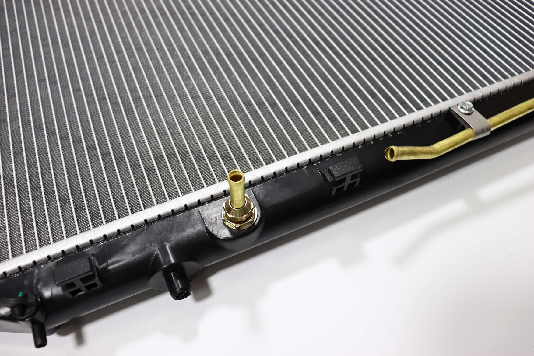 Car Cooper Aluminium Oil Cooler Radiator for Toyota at Cooling System 16041-31540 Highlander 3.5L V6