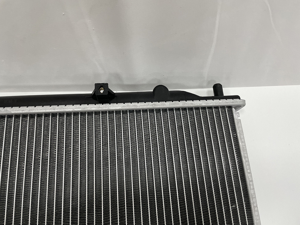 China Baojun 730/560 1.5t Car Engine Cooling System Radiator Wholesale