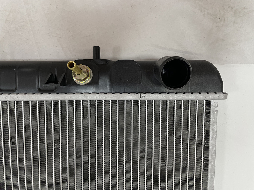for Nissan Terrano′ 95-97 Pr50/Td27 at Aluminum Car Radiator OEM 21460-0W810/0W811/0W817